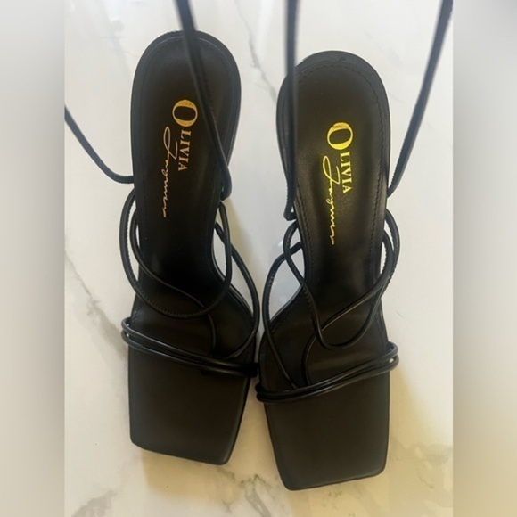 OLIVIA Jaymes Black Heels sz 7.5 - Picture 1 of 5